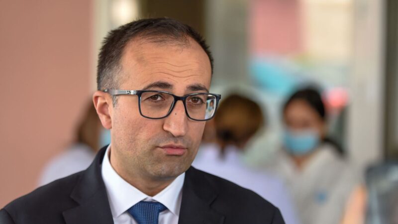 Պաշտոնապես հայտարարում եմ՝ չենք պատրաստվում բարձրացնել կենսաթոշակային տարիքը. Արսեն Թորոսյան