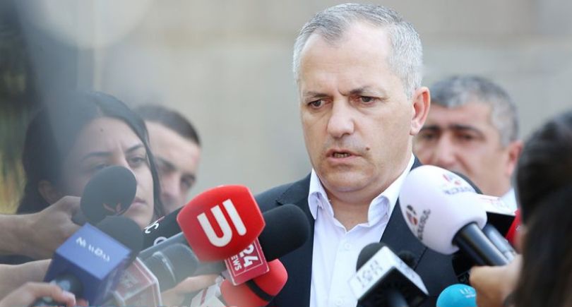 Մեկնարկում է Շահրամանյանին պատմության դասագրքով զրպարտելու գործով դատական նիստը