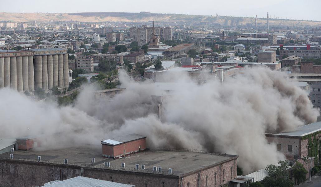 Երևանը շնչում է քաղցկեղածին օդ․ ո՞վ է պատասխանատու. Էդմոն Մարուքյան