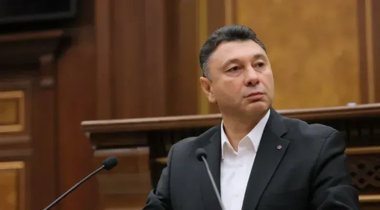 2026-ին կենտրոնանանք իշխանափոխության հասնելու համար ու սառեցնենք ներընդդիմադիր «կրակոցները». Էդուարդ Շարմազանով