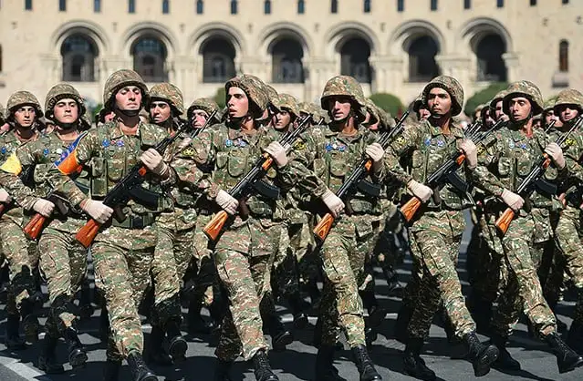 Այսօր Զինված ուժերի կազմավորման 34-ամյակն է