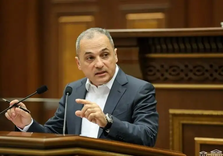 Հակոբյանից պահանջում են բռնագանձել 12 անշարժ և շարժական գույք, 21 միլիոն ԱՄՆ դոլար