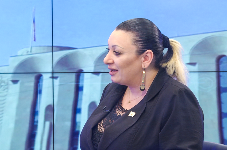 Լևոն Տեր-Պետրոսյան, եթե համոզված ես, որ Սամվել Կարապետյանը «կայացած» գործիչ է՝ հստակ դիրքավորվիր․ Խաչատրյան