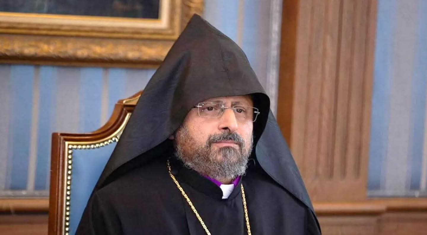 Պոլսո պատրիարքն առաջարկում է ստեղծել եկեղեցու անցումային կառավարման մարմին