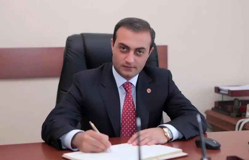 Աջափնյակի նախկին ղեկավարից կբռնագանձվի 4 անշարժ և շարժական գույք, 325.5 միլիոն դրամ