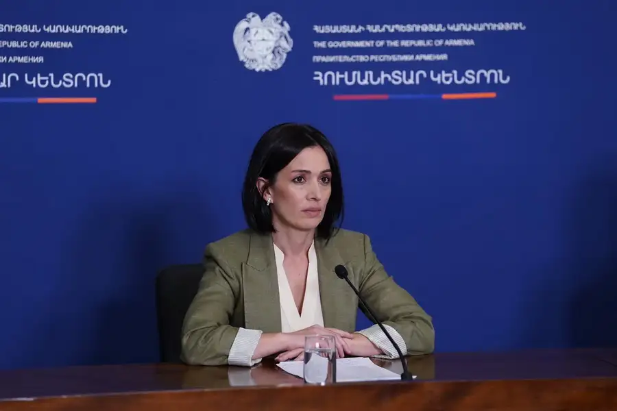 Կրթահամալիրները կառուցում ենք, որ մարդիկ իրենց իսկ գյուղերում տուն կառուցեն. նախարար