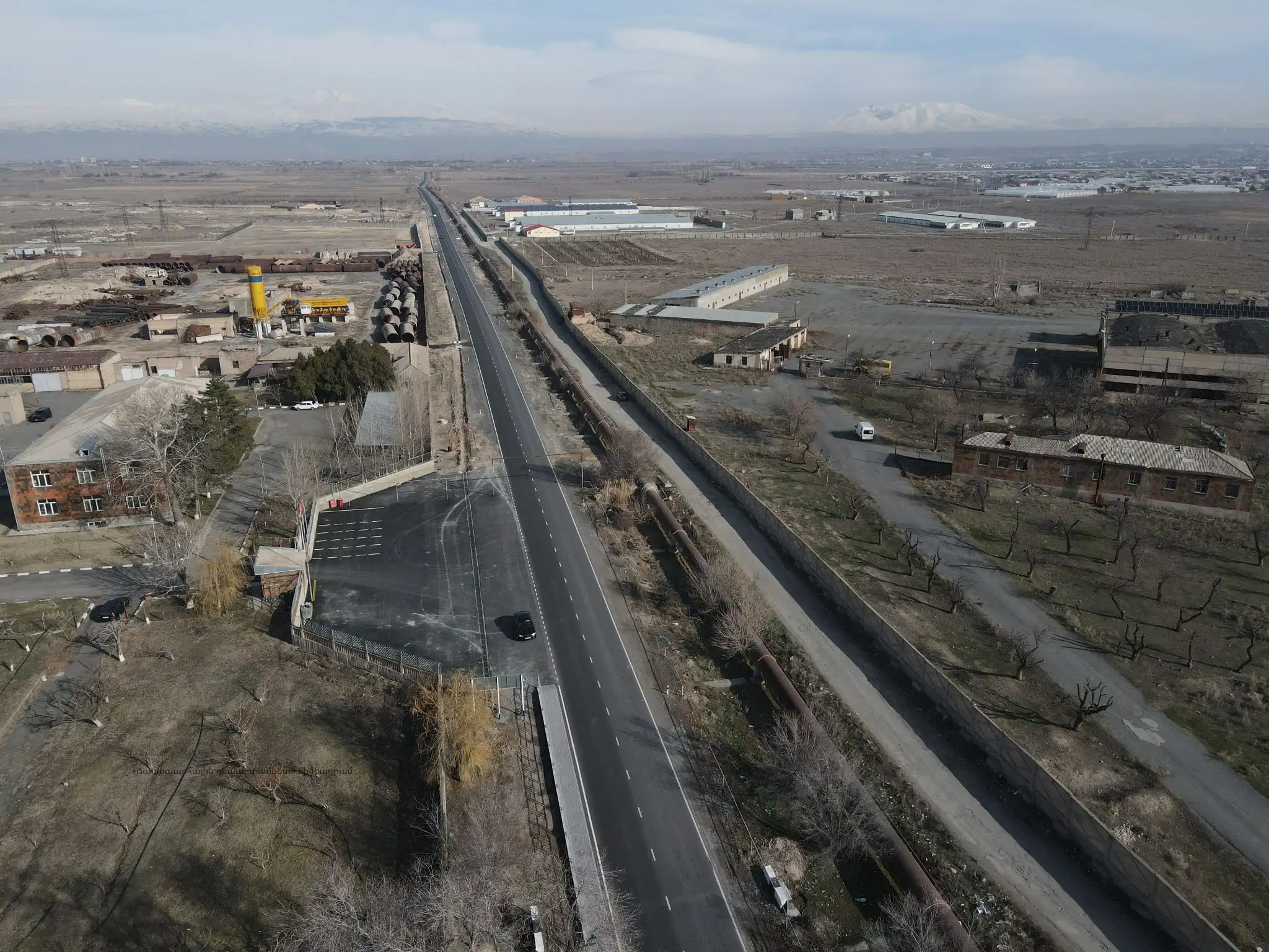 Հիմնանորոգվել է «Զվարթնոց» թաղամասից դեպի Մասիս ձգվող ավտոճանապարհը