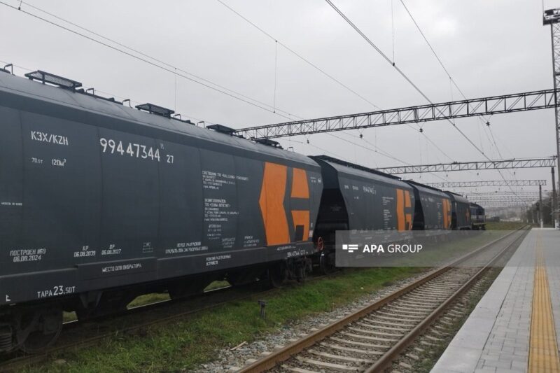 Ադրբեջանով Հայաստան կմատակարարվի 488 տոննա հացահատիկ տեղափոխող 7 վագոն