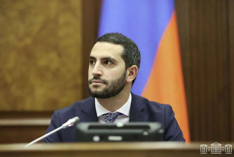 «Պատերազմի եռագլուխ» կուսակցության թեկնածուն մեկն է. Ռուբինյան