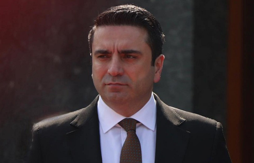 Կխոսեք բաց կապով, փակ կապով, աղունիկ կուղարկեք՝ հայտնի է դառնալու․ Սիմոնյանը՝ ընտրակաշառք վերցնողներին