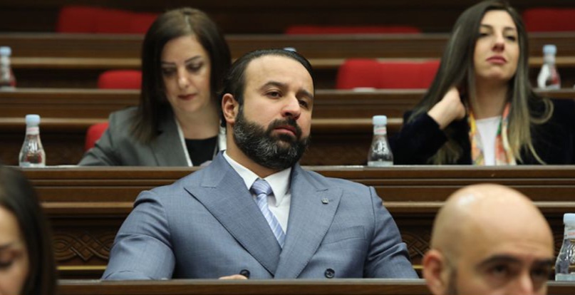 Մեր խմբակցությունում ինձ ասում էին՝ վրեքս վարչապե՞տ ես բերում. Հայկ Սարգսյան