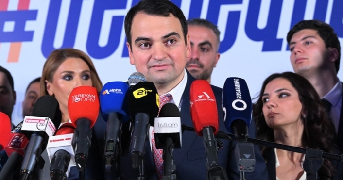 Զգում եմ այն պարտավորությունը, որ մենք զիջելու տեղ չունենք, միակ գնալու տեղը հաղթանակն է. Նարեկ Կարապետյան