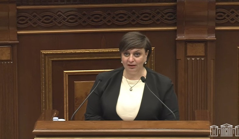 ԱԺ-ն նոր պատգամավոր ունի՝ Լուսինե Աքմաքչյանը