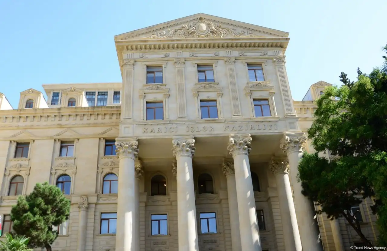 ԼՂ հայերը տարածաշրջանը կամավոր են լքել. Ադրբեջանի ԱԳՆ-ն կանչել է ԵՄ դեսպանին