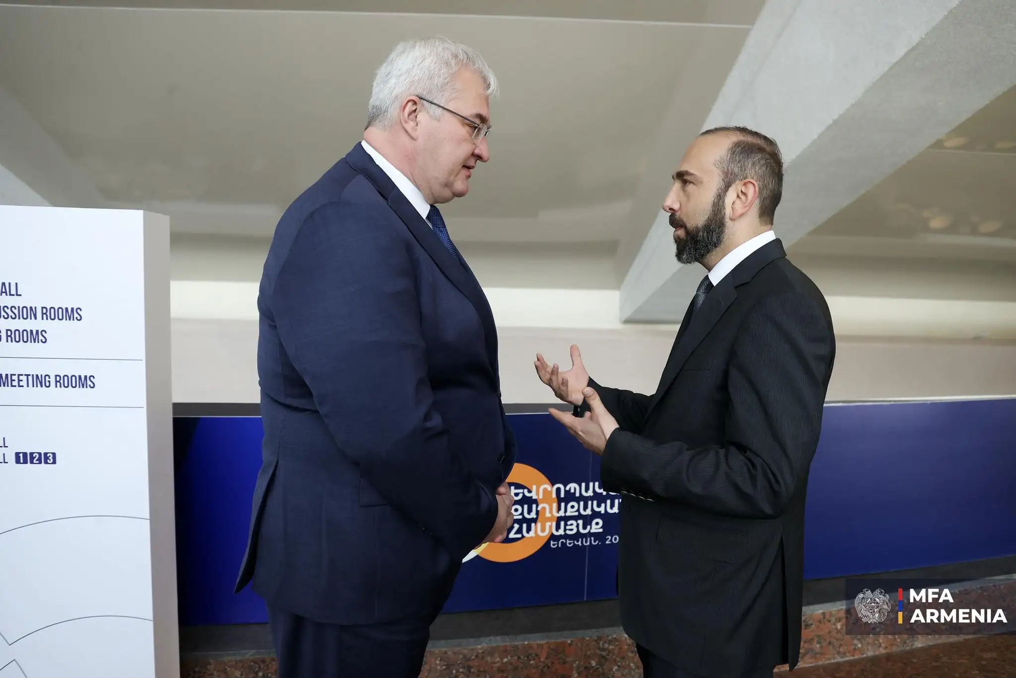 Արարատ Միրզոյանը հանդիպել է Ուկրաինայի ԱԳ նախարարին