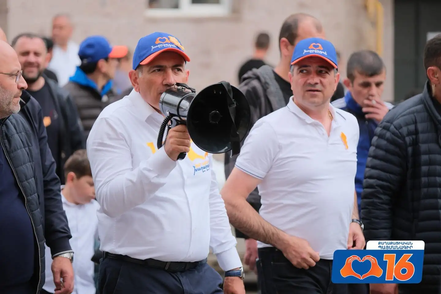 Ես չեմ որոշելու, դուք եք որոշելու՝ լինե՞լ ԵԱՏՄ-ի, թե՞ ԵՄ-ի կազմում. Փաշինյան