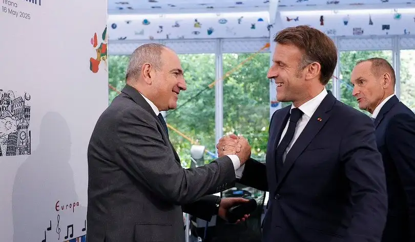 Շնորհավորում եմ համոզիչ հաղթանակի կապակցությամբ. Մակրոն
