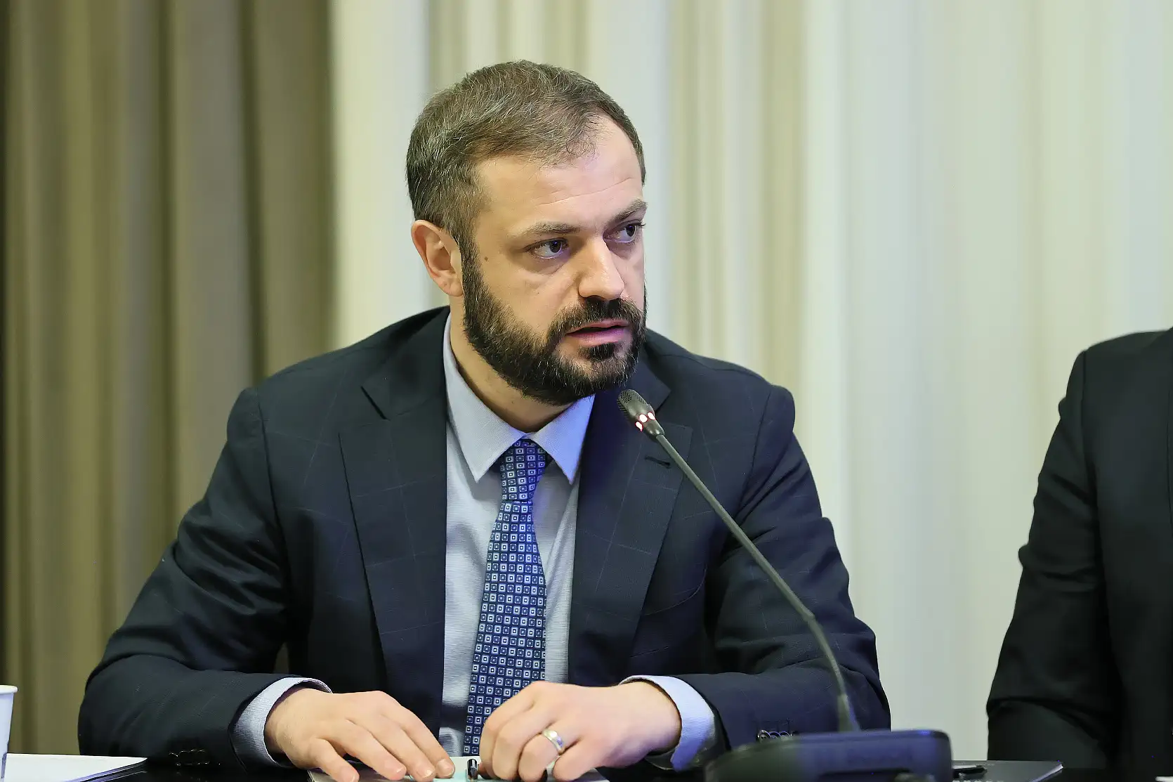 Տեսանելի գնանկում կա երկու ուղղությամբ․ Պապոյան