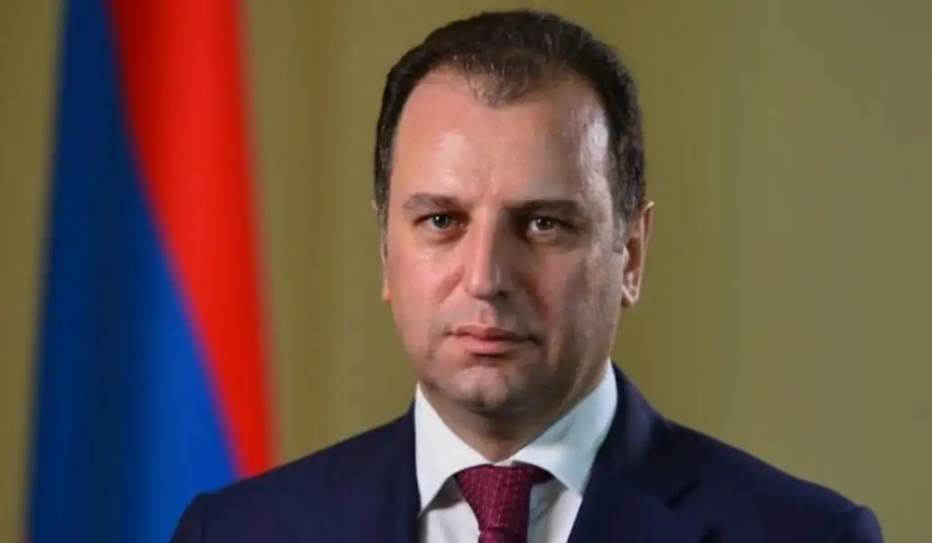 ՊՆ նակին նախարարի նկատմամբ հայտարարվել է հետախուզում