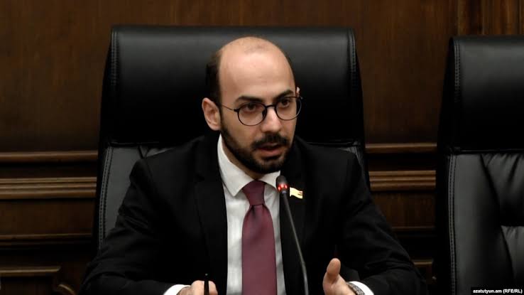 Մենք նրանց ոչնչացնելու ենք՝ քաղաքական առումով․ Արթուր Հովհաննիսյան