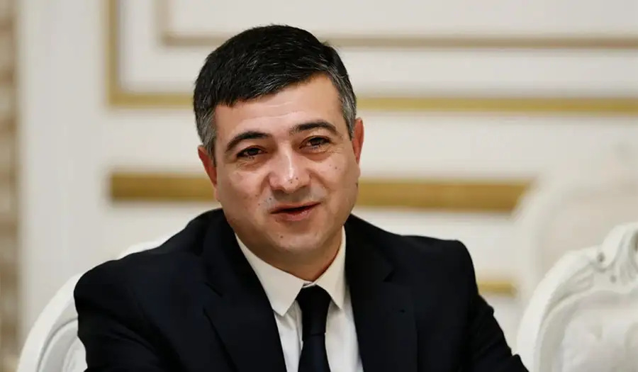 Սարիկ Մինասյանը կվերցնի պատգամավորի մանդատը