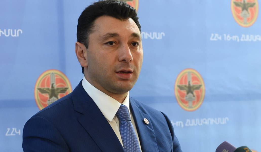 Փաստերն արձանագրում են գործող ռեժիմի ադրբեջանահաճո քայլերի մասին․ Էդուարդ Շարմազանով