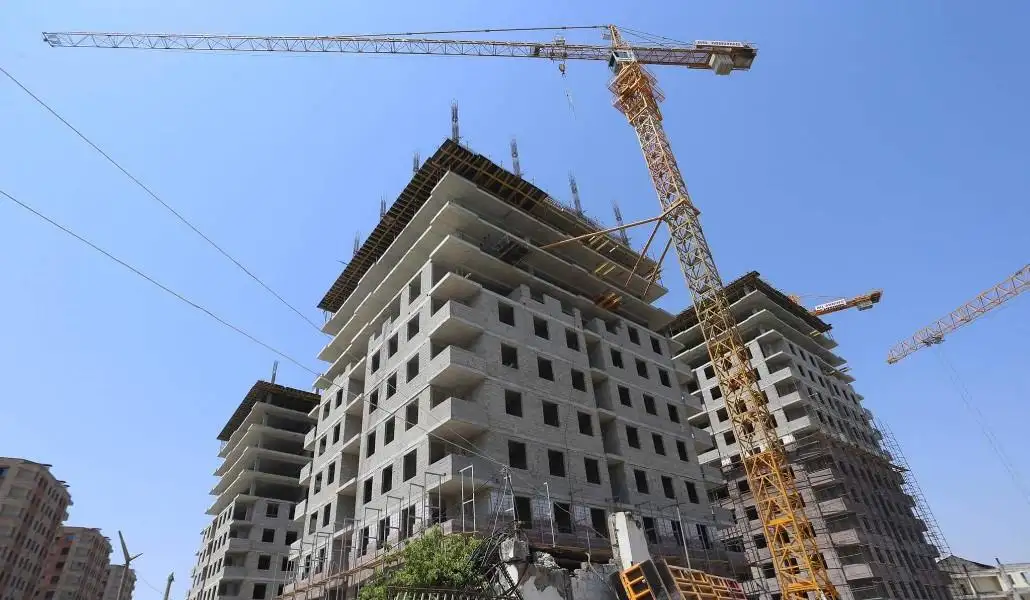 Շինարարական հրապարակում ավտոկռունկ է ընկել