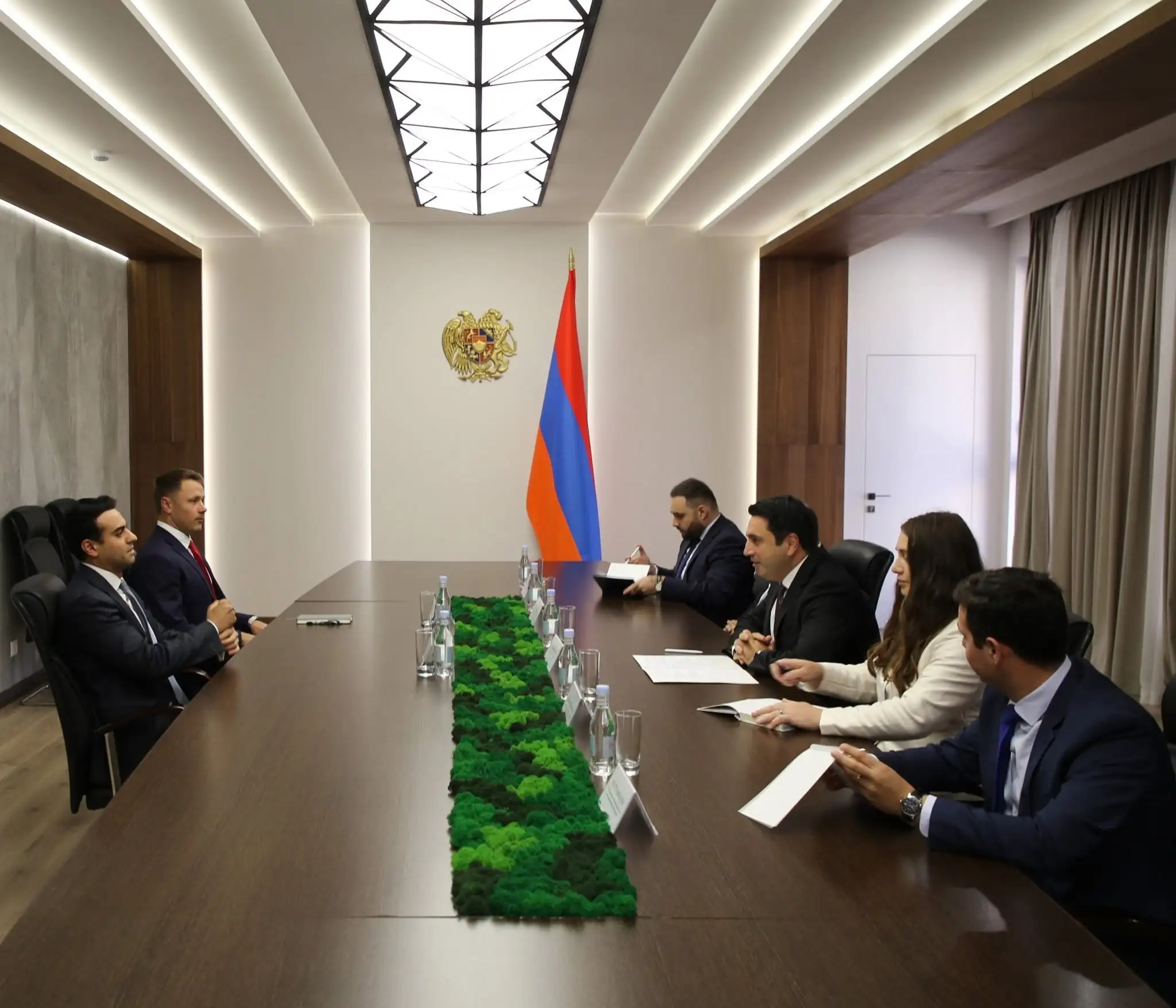 Ալեն Սիմոնյանն ընդունել է ԱՄՆ Կոնգրեսի Ներկայացուցիչների պալատի անդամ Աբրահամ Համադեին