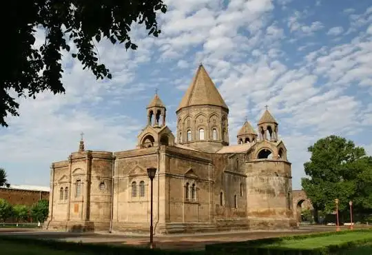 Կտրիճին հարցրեք, որ ռոբա-սերժա-սամվելական է․ Նիկոլ Փաշինյան