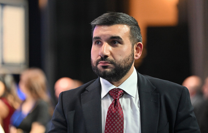 Դուք ցեխոտ փողոցների, ցածր թոշակների կուսակցություն եք. Վահագն Ալեքսանյան