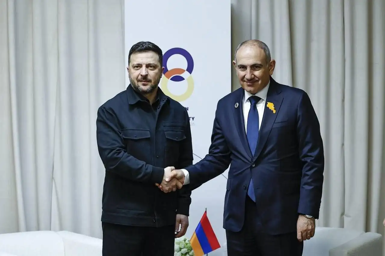 Վարչապետը շնորհավորել է Զելենսկուն