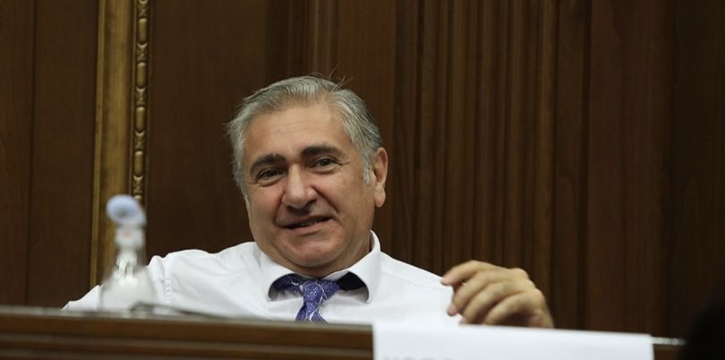 Դրամի արժևորումը վնասում է տնտեսությանը. Արթուր Խաչատրյան
