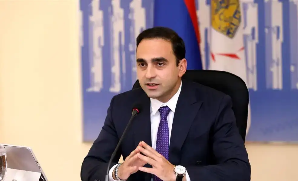 Պետական համակարգում ունենք անձինք, որ պաշտպանում են ապօրինի ավտոկայանատեղիները. քաղաքապետ