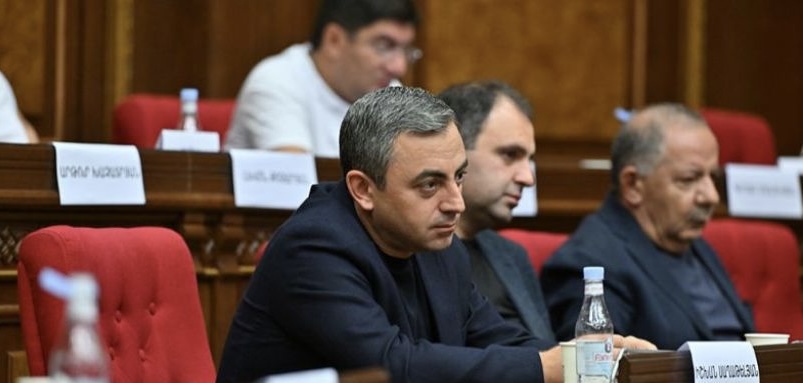 Ընդդիմադիր այն ուժերը, որոնք խուսափում են այդ համախմբումից, պետք է պատշաճ բացատրություն տան՝ ինչու. Սաղաթելյան