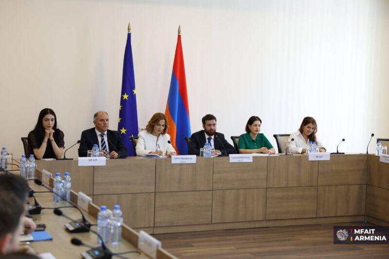 ԱԳՆ-ում քննարկվել են ՀՀ-ԵՄ հարաբերությունների օրակարգն ու անվտանգային համագործակցությունը
